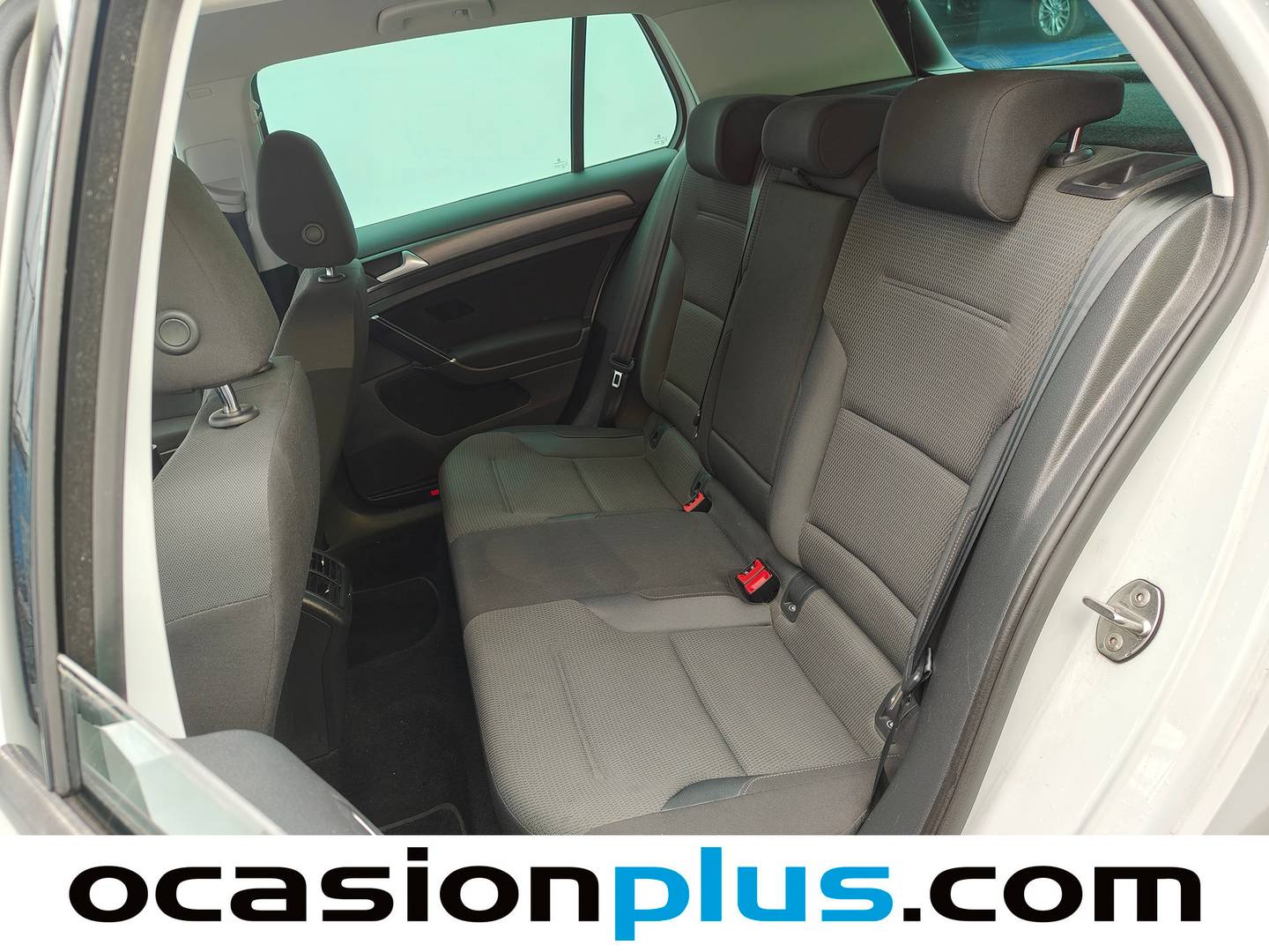 Foto asientos traseros Volkswagen Golf Volkswagen Golf Advance 1.5 TSI Evo BM (130 CV)