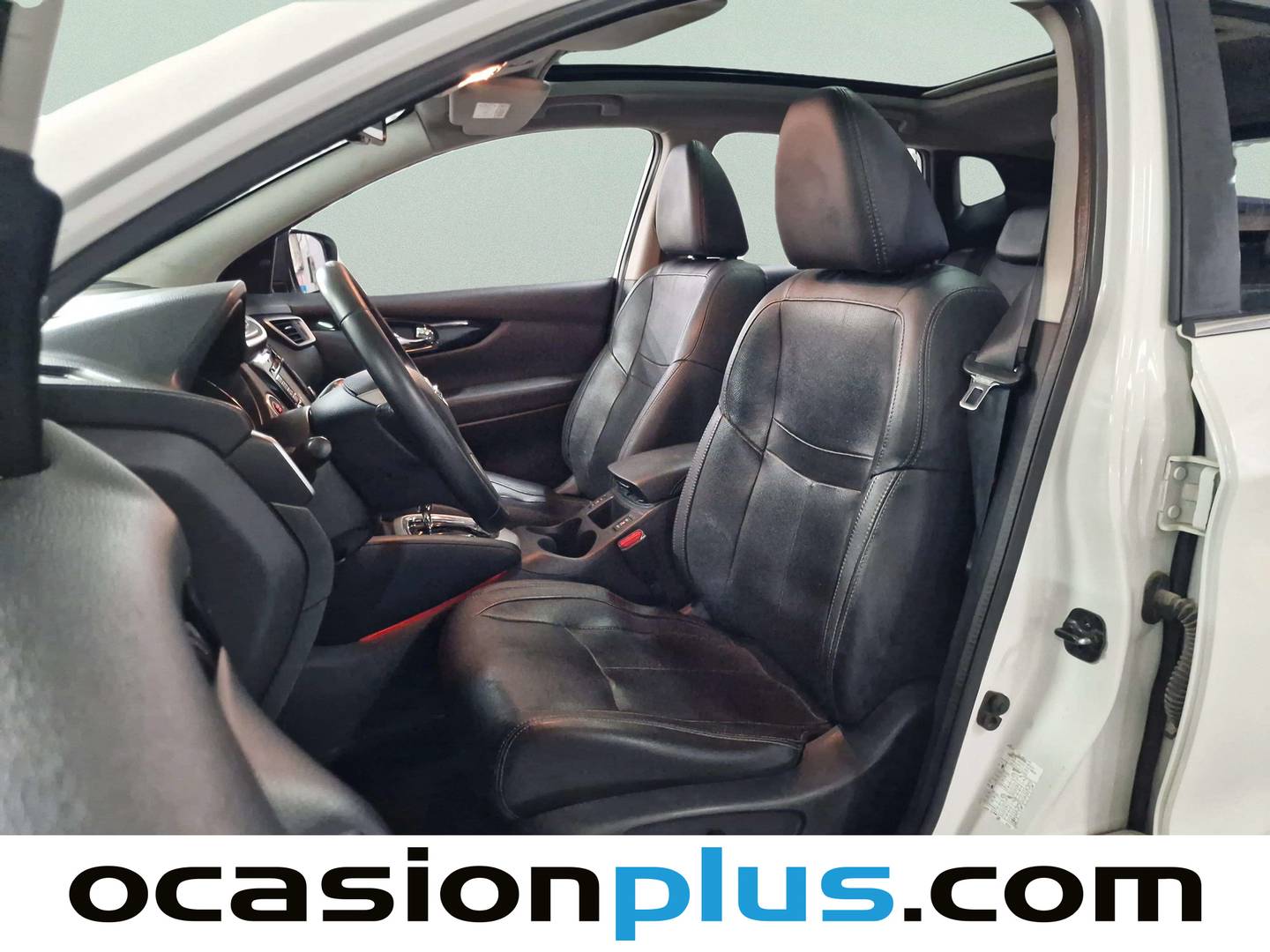 Foto asientos delanteros Nissan QASHQAI Nissan Qashqai dCi 130 S&S Tekna 17" 4x2 XTronic (130 CV)