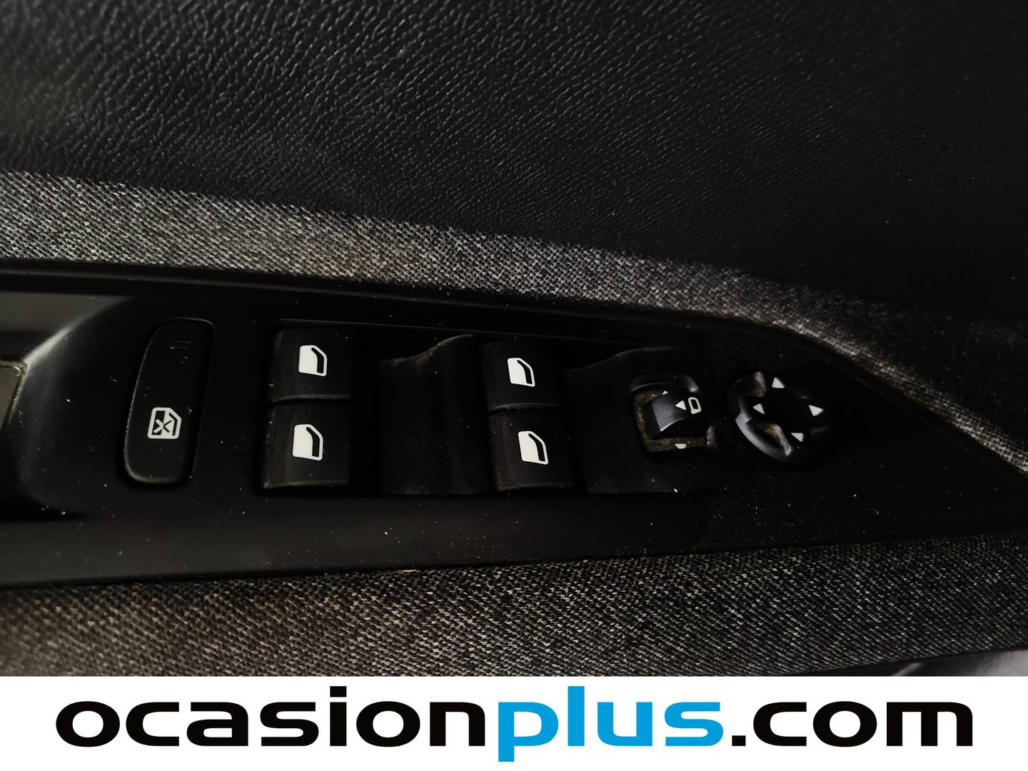 Peugeot 5008 Peugeot 5008 5008 BlueHDI 130 S&S Active Pack EAT8 (130 CV) 2023