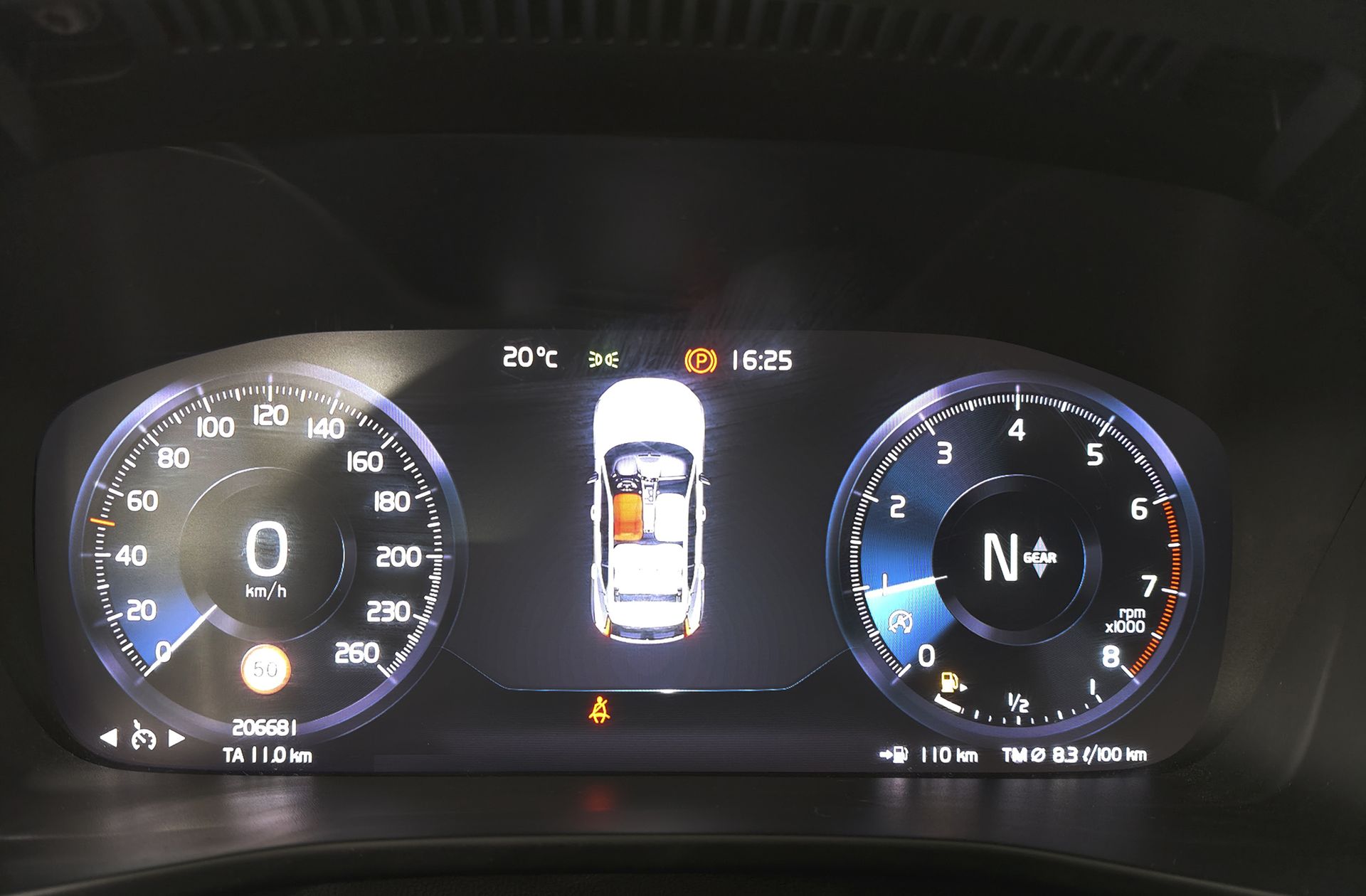 Volvo XC40 T3 - foto 26