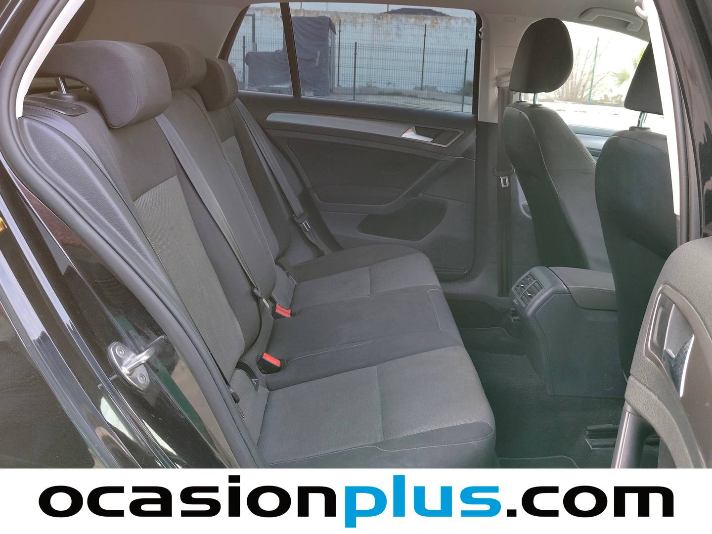 Foto asientos traseros Volkswagen Golf Volkswagen Golf Edition 1.6 TDI BMT  (105 CV)