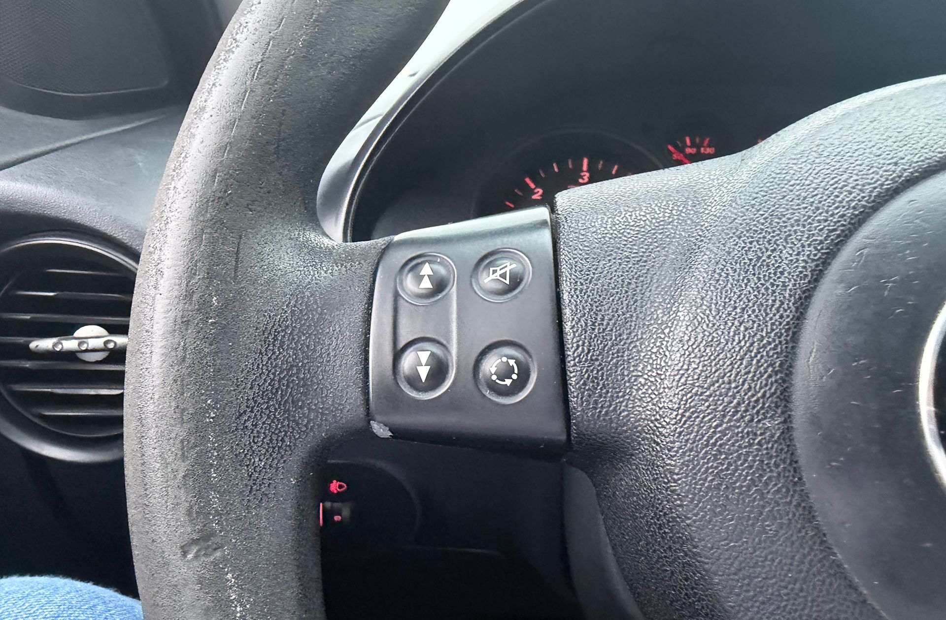 SEAT Ibiza 1.9 TDI Reference - foto 17