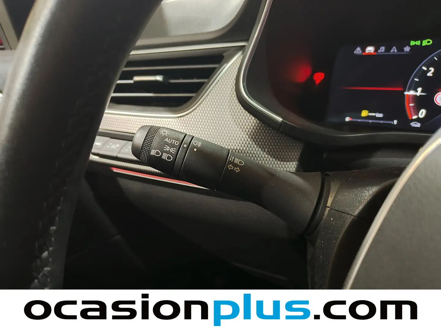 Foto Renault Arkana Renault Arkana Techno TCe 140 Mild hybrid EDC (140 CV)