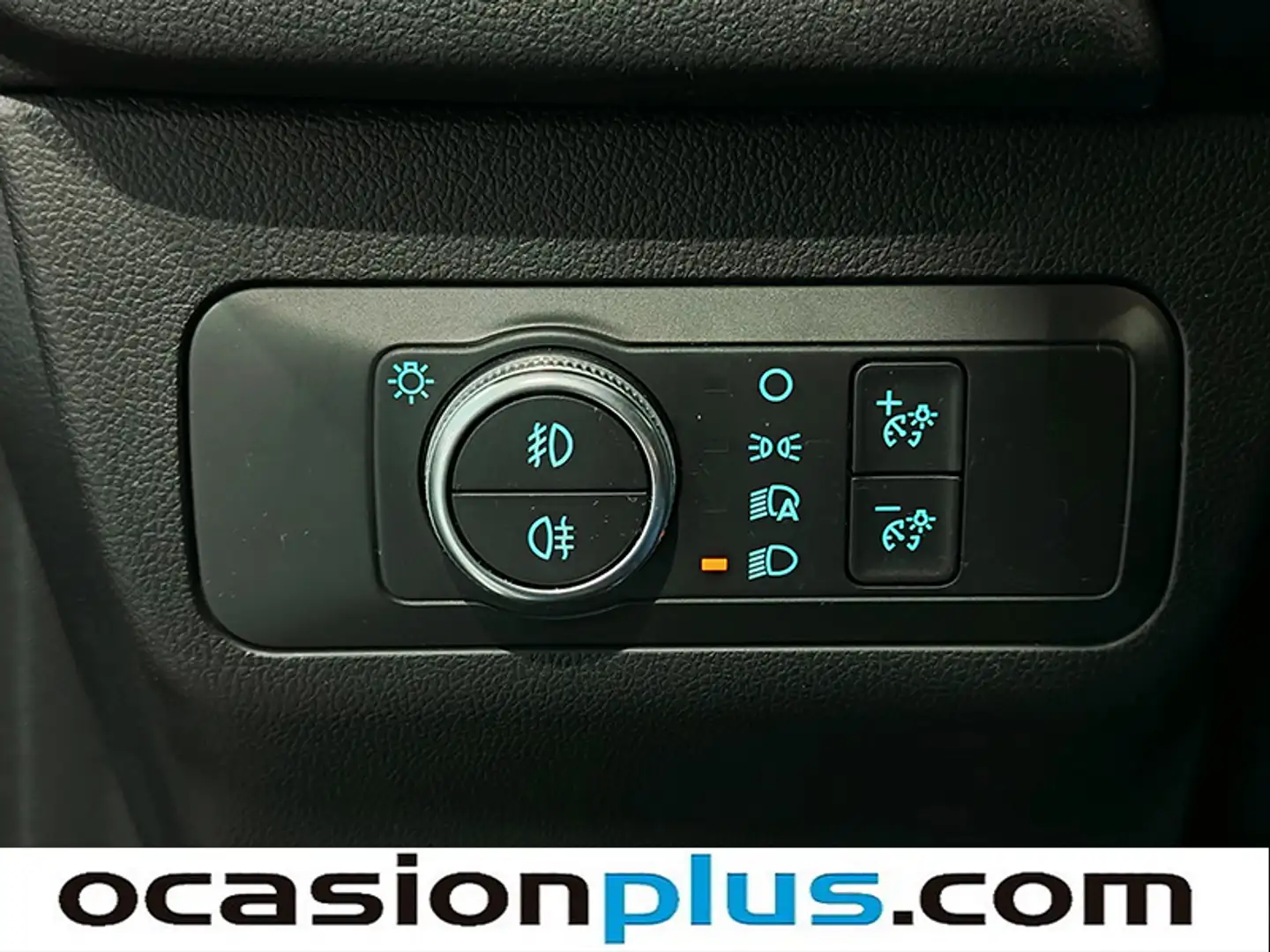 Foto Ford Kuga Ford Kuga 1.5 EcoBlue ST-Line (120 CV)