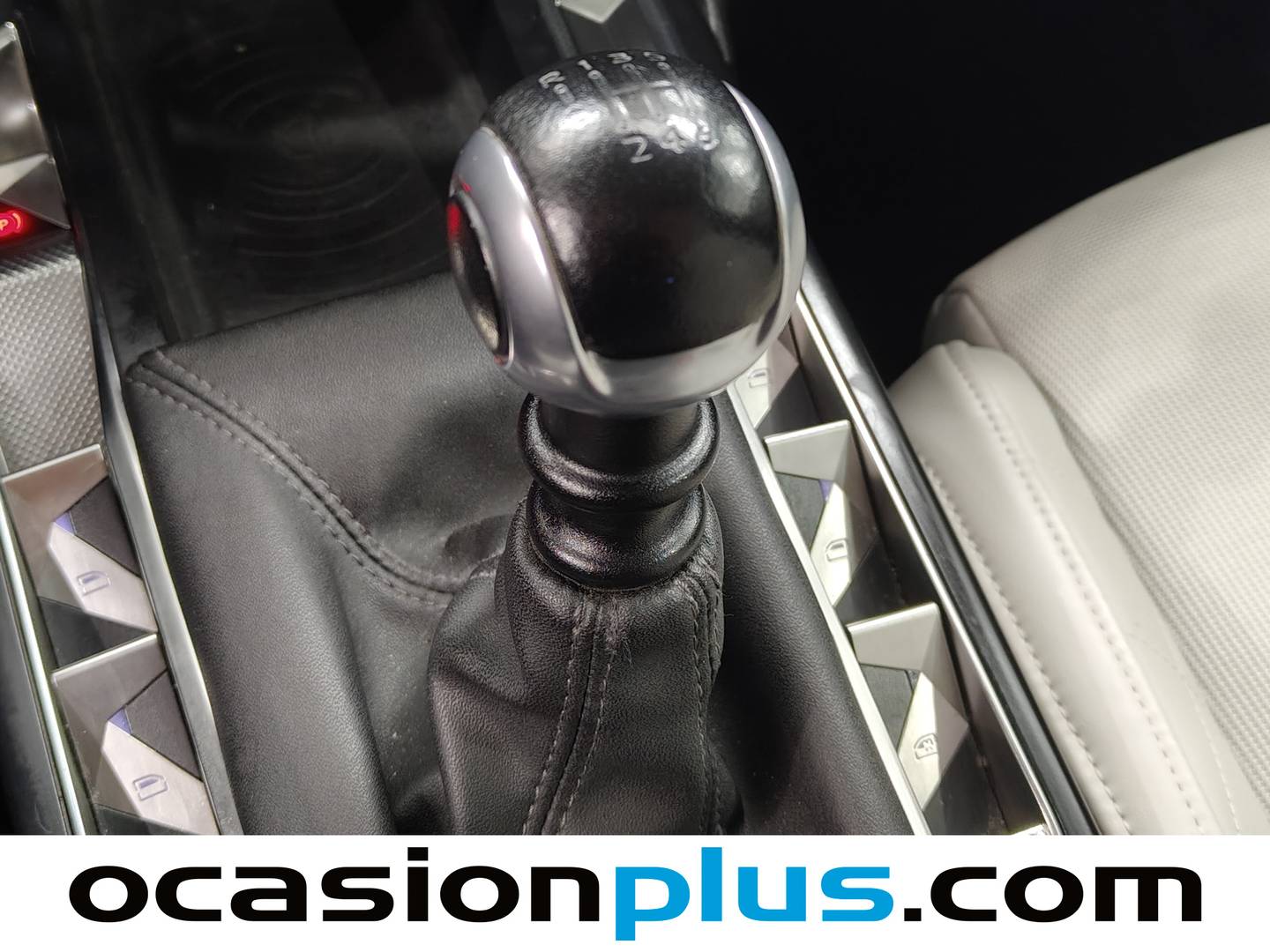 Foto DS DS 3 Crossback DS DS3 Crossback BlueHDi 110 So Chic  (110 CV)