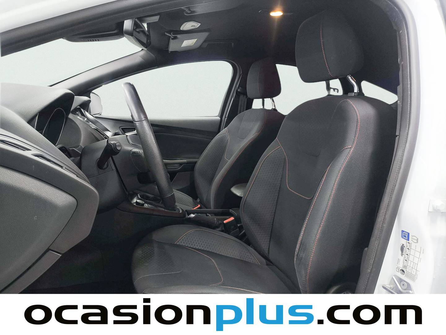 Foto asientos delanteros Ford Focus Ford Focus 1.0 Ecoboost S&S ST-Line (125 CV)