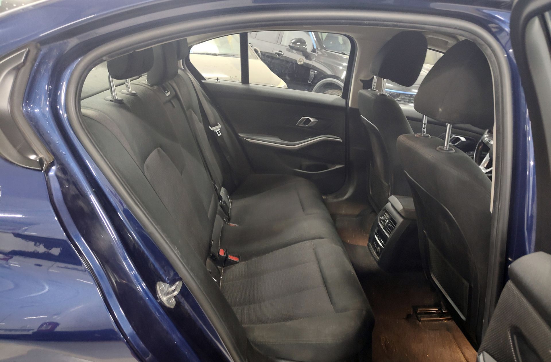 BMW Serie 3 318d - foto 15