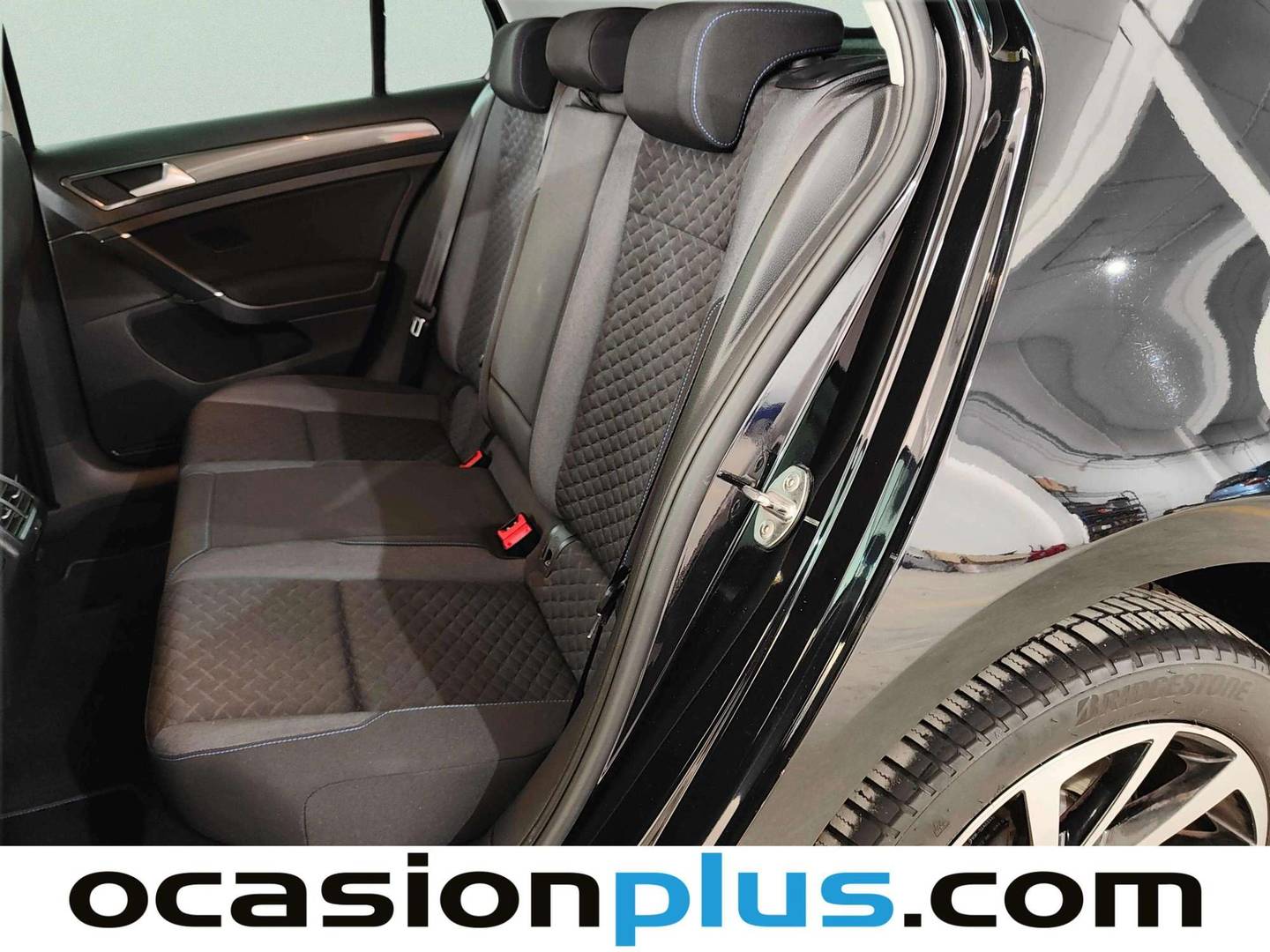 Foto asientos traseros Volkswagen Golf Volkswagen Golf Advance 1.0 TSI (115 CV)