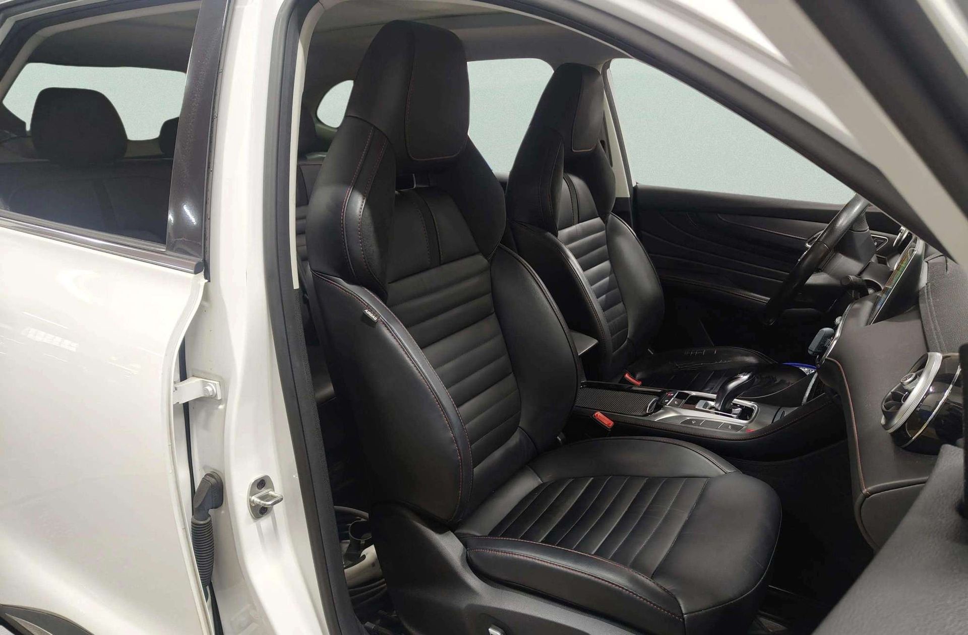 MG eHS 1.5 T-GDi PHEV Luxury - foto 21
