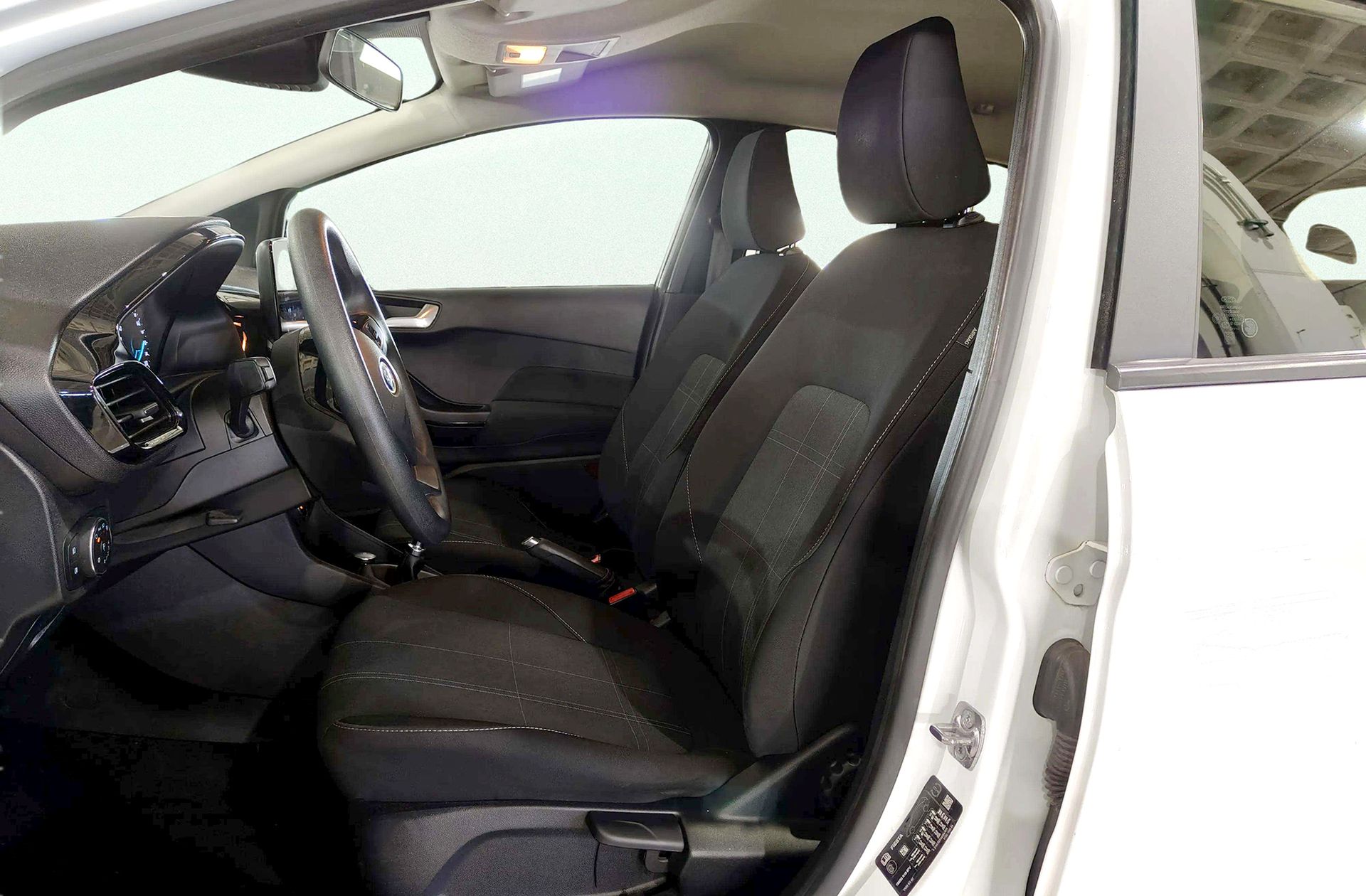 Ford Fiesta 1.5 TDCi Trend - foto 10
