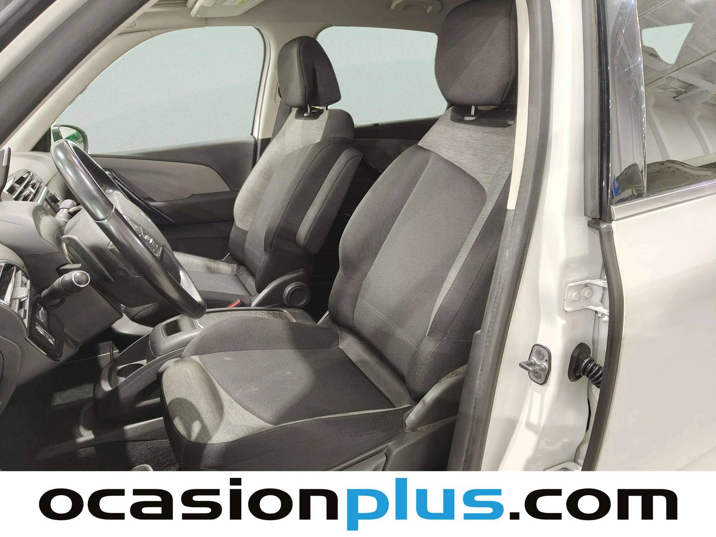 Foto Citroën C4 Picasso Citroen C4 Picasso PureTech 130 S&S Feel EAT6 (130 CV)