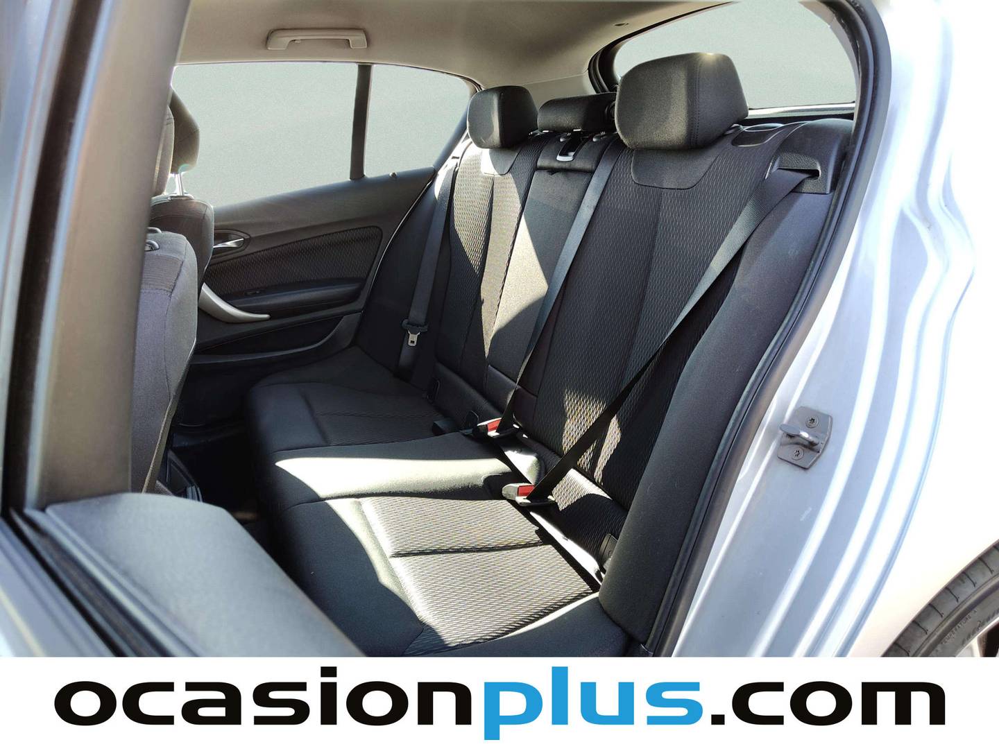 Foto asientos traseros BMW Serie 1 BMW Serie 1 118d (150 CV)