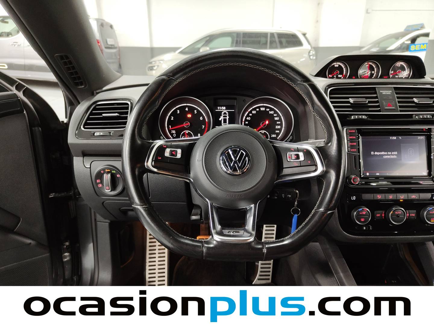 Foto Volkswagen Scirocco Volkswagen Scirocco Typhoon by R-Line 2.0 TSI BMT  (180 CV)