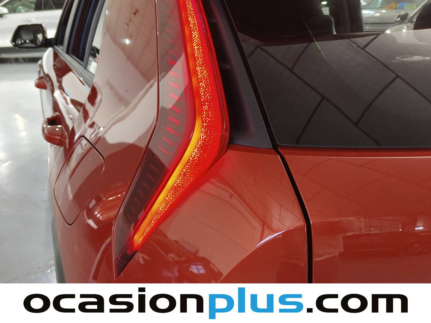 Foto KIA Niro Kia Niro 1.6 GDi PHEV Emotion (183 CV)