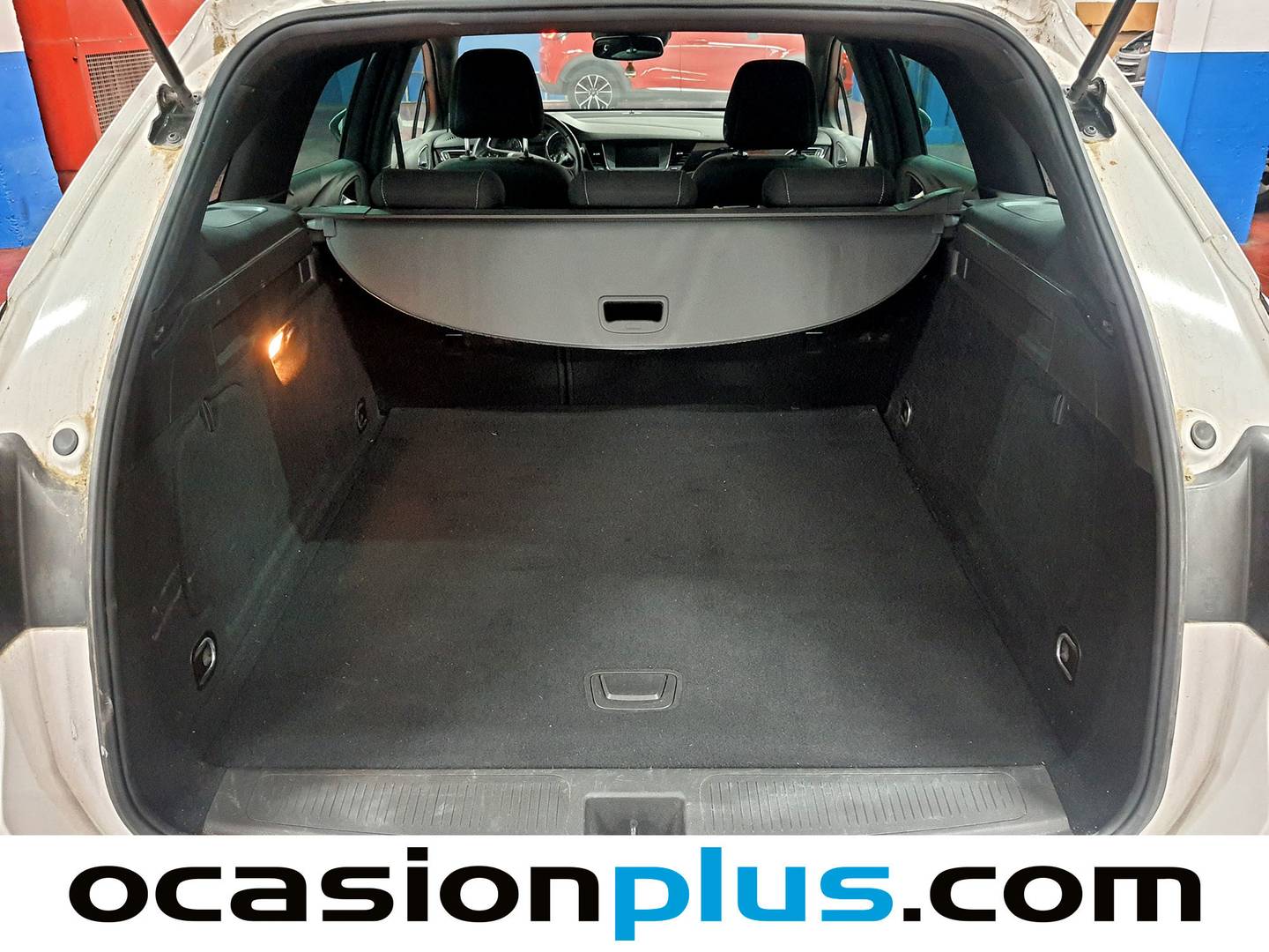 Fotos maletero Opel Astra Opel Astra Sports Tourer 1.4 Turbo S/S Dynamic (125 CV)