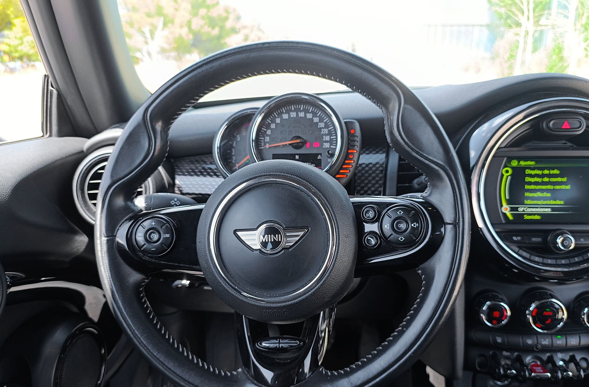 MINI Cooper SD - foto 20
