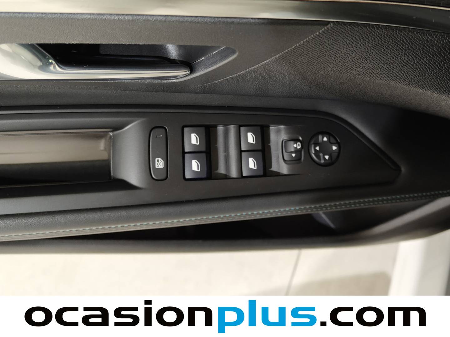 Foto Peugeot 3008 Peugeot 3008 BlueHDi 130 S&S Allure Pack EAT8 (130 CV)