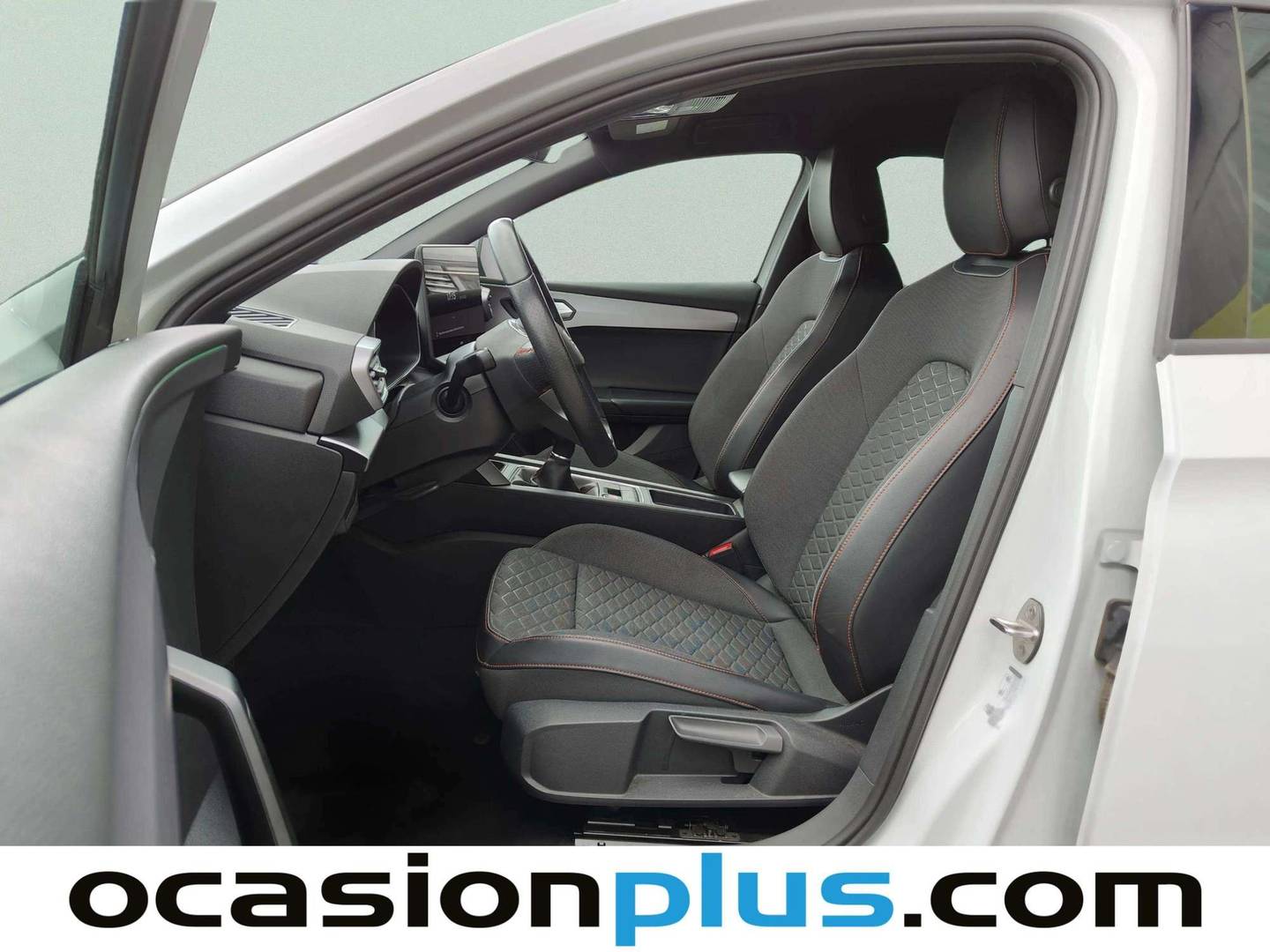 Foto asientos delanteros Seat León Seat León 1.5 TSI S&S FR 25 Aniversario (116 CV)