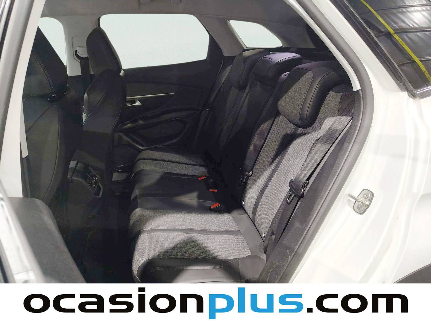 Foto Peugeot 3008 Peugeot 3008 BlueHDi 120 S&S Allure EAT6 (120 CV)