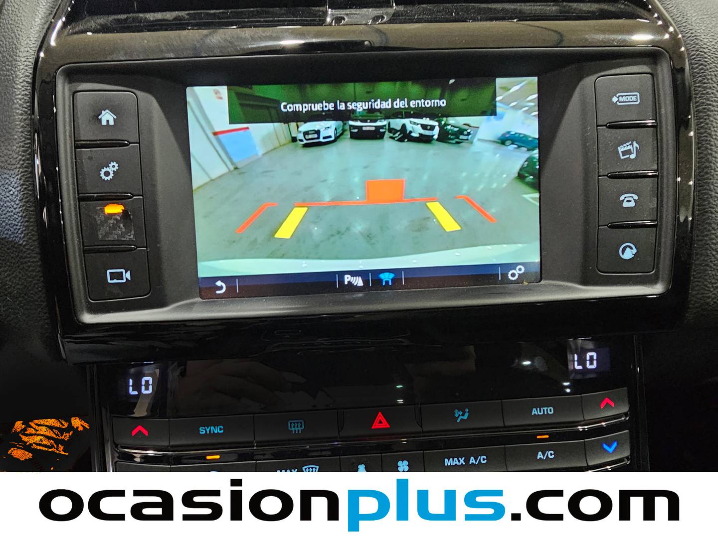 Extras y acabados del Jaguar XE Jaguar XE 2.0 Diesel XE-Pure RWD (180 CV)