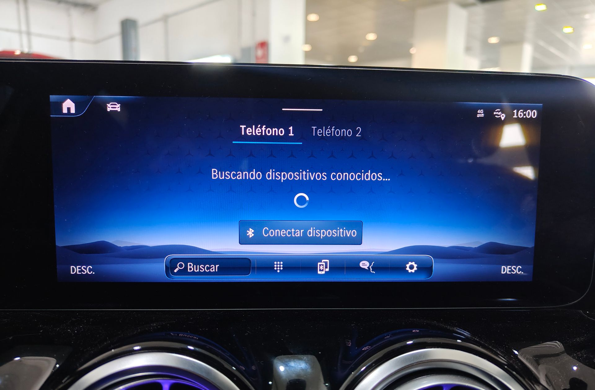 Mercedes-Benz GLA 200 - foto 32