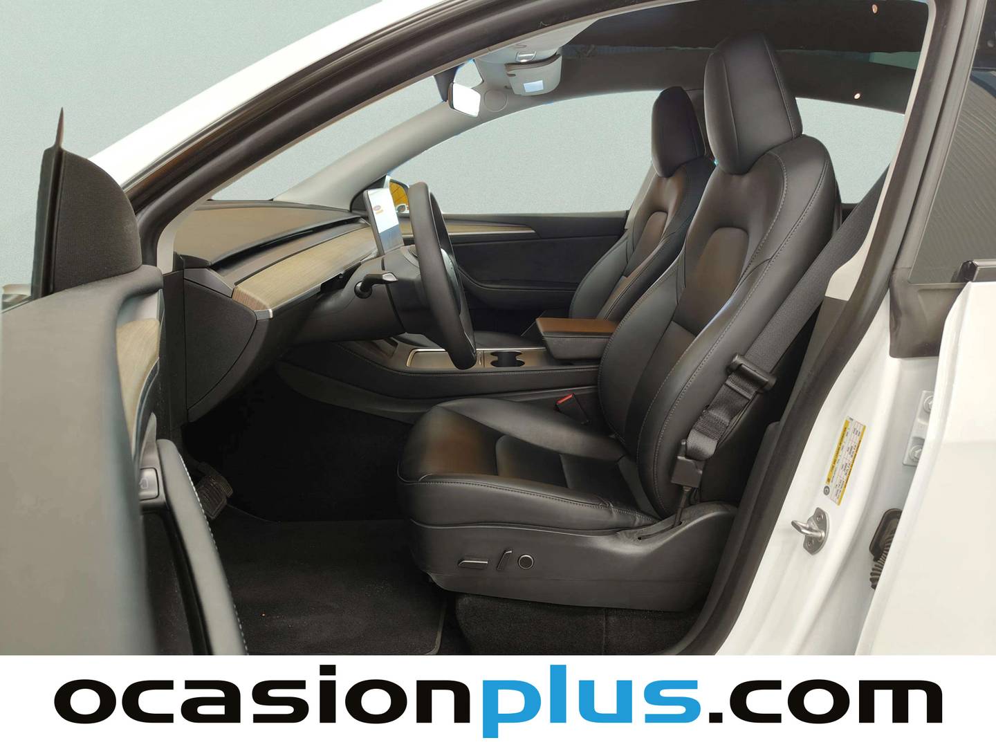Foto asientos delanteros Tesla Model Y Tesla Model Y Tracción Trasera RWD (256 CV)