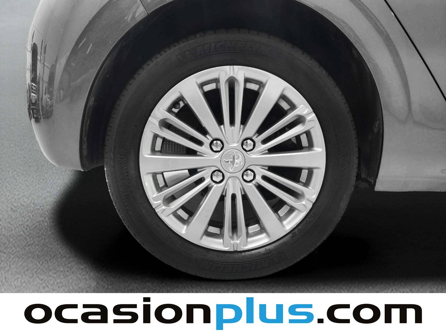 Peugeot 208 Peugeot 208 5P Signature 1.2L PureTech (82CV) 2018