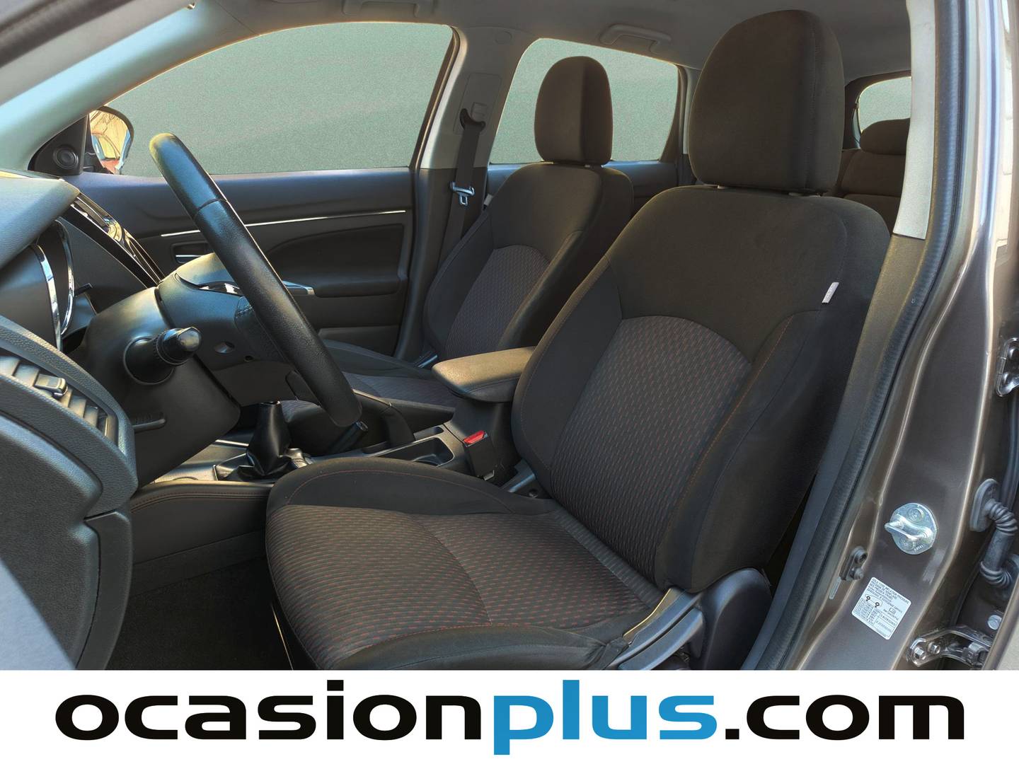 Foto asientos delanteros Mitsubishi ASX Mitsubishi ASX 160 MPI Motion (117 CV)