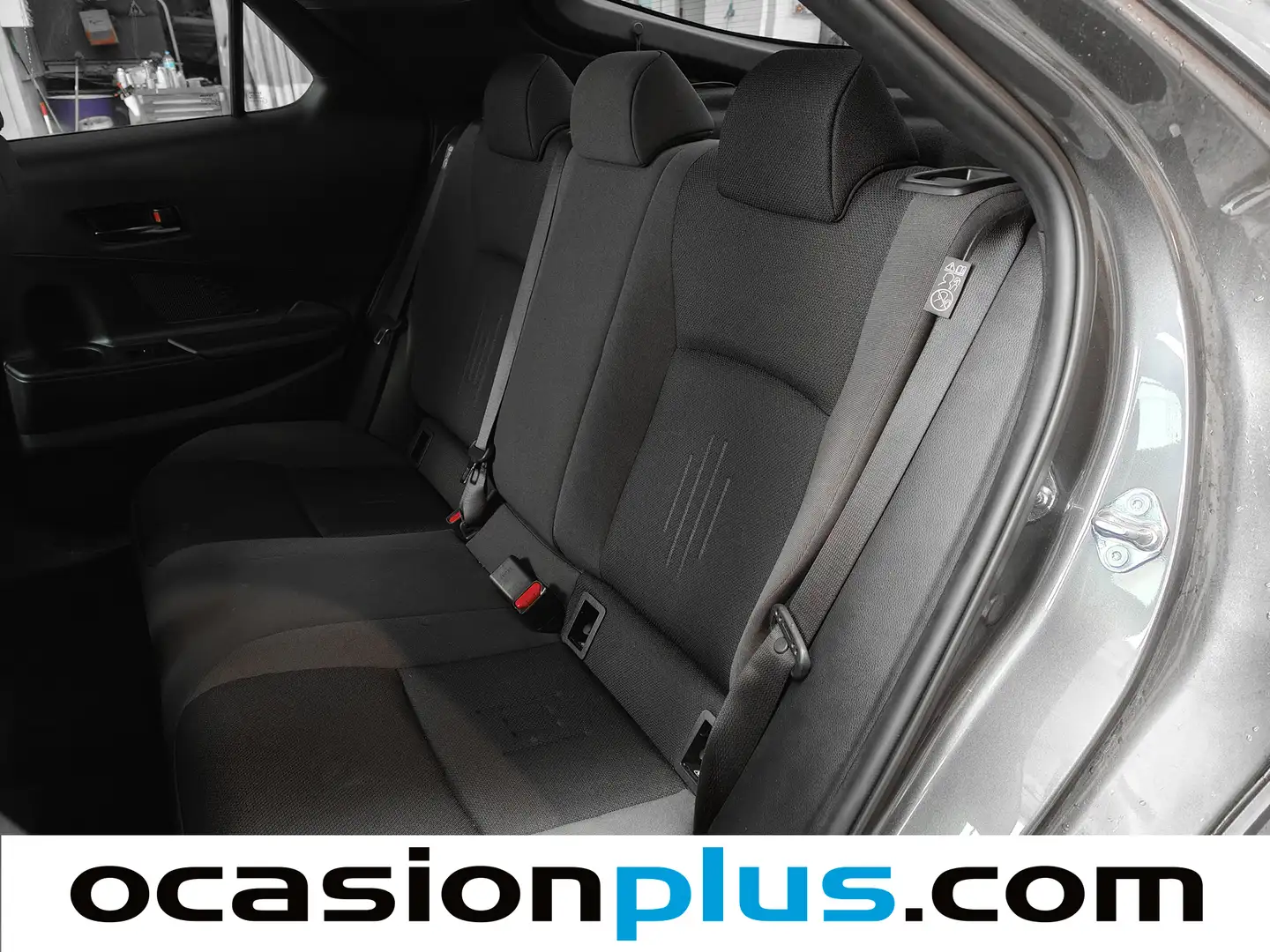 Foto Toyota C-HR Toyota C-HR 1.8 Advance Hybrid (140 CV)