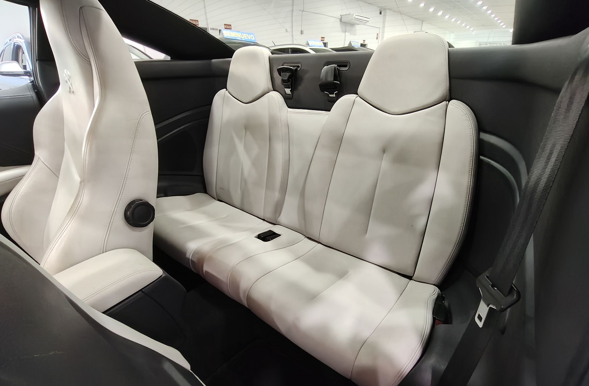 Peugeot RCZ 1.6 THP - foto 12