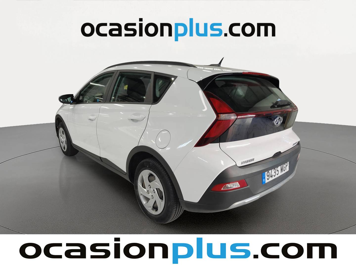 Foto trasera Hyundai Bayon Hyundai Bayon 1.2 MPI Essence (84 CV) izquierda