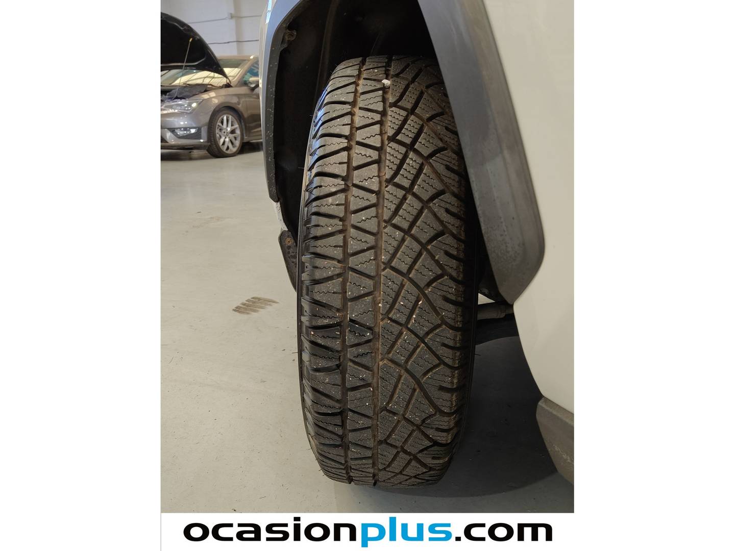 Foto Toyota Rav4 Toyota Rav4 220H Business 4WD (222 CV)