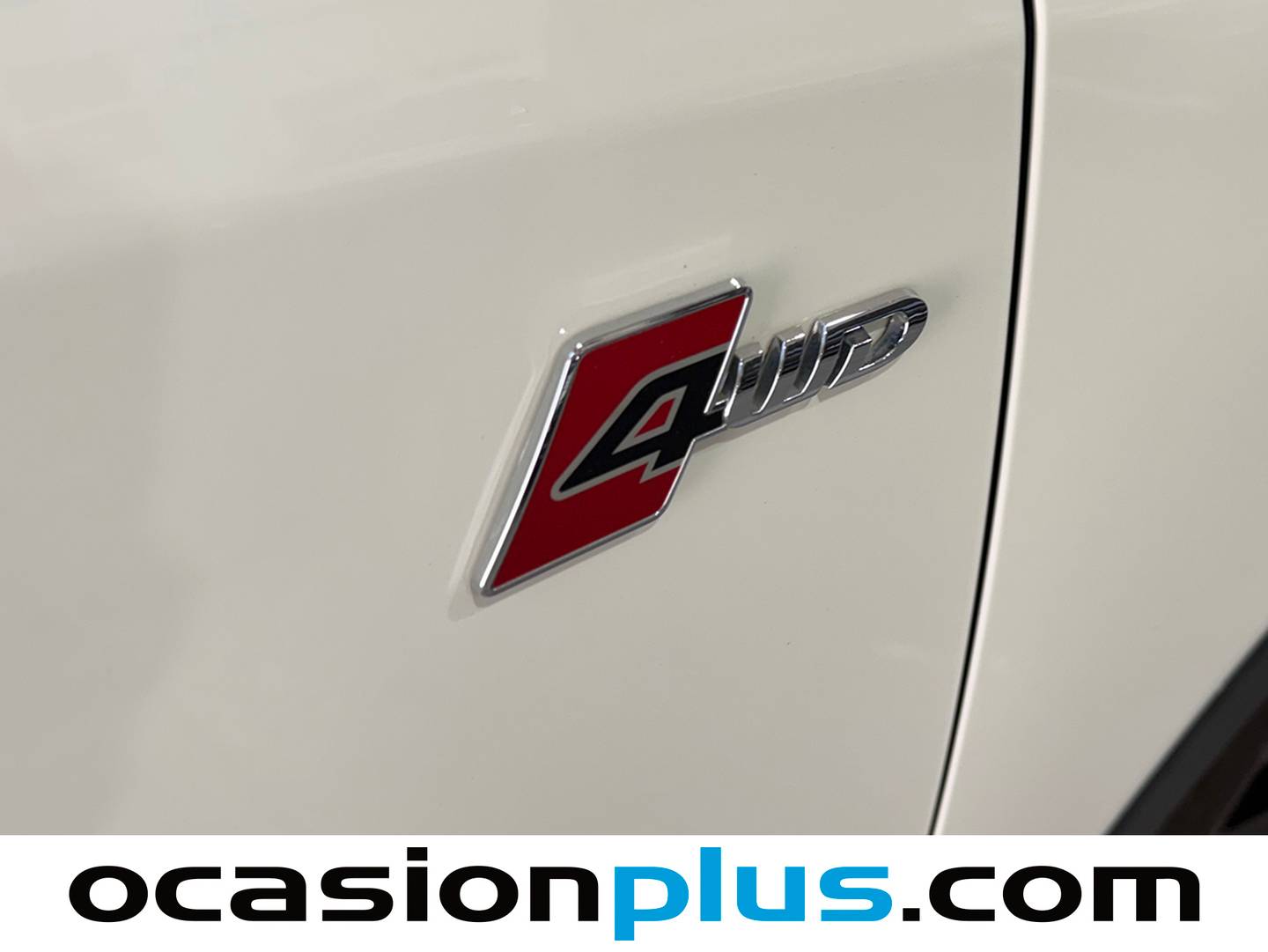 Extras y acabados del SsangYong Tivoli SsangYong Tivoli D16T Limited 4x4 Auto (115 CV)