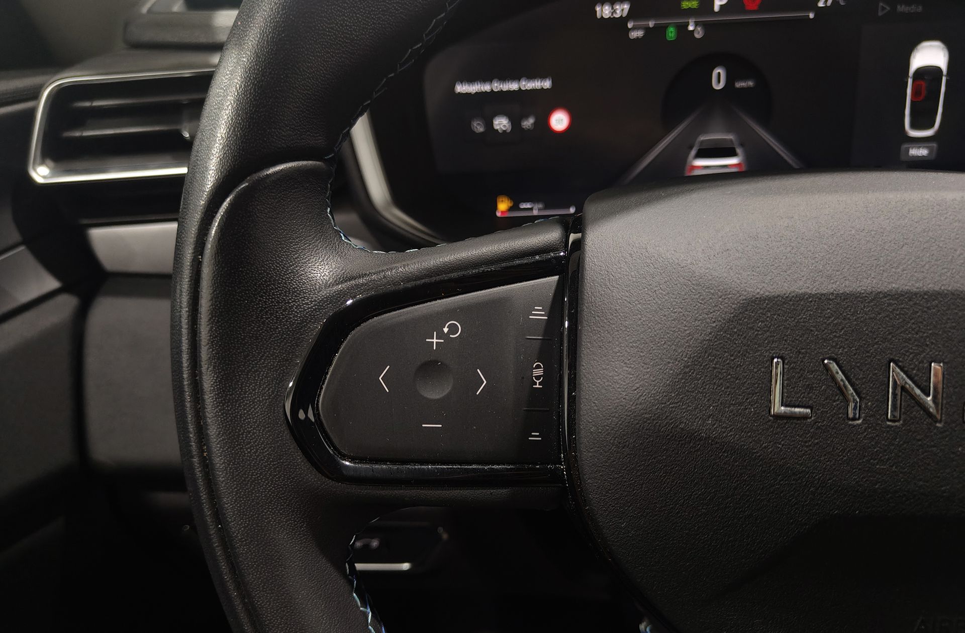 Lynk & Co 01 1.5 PHEV - foto 34