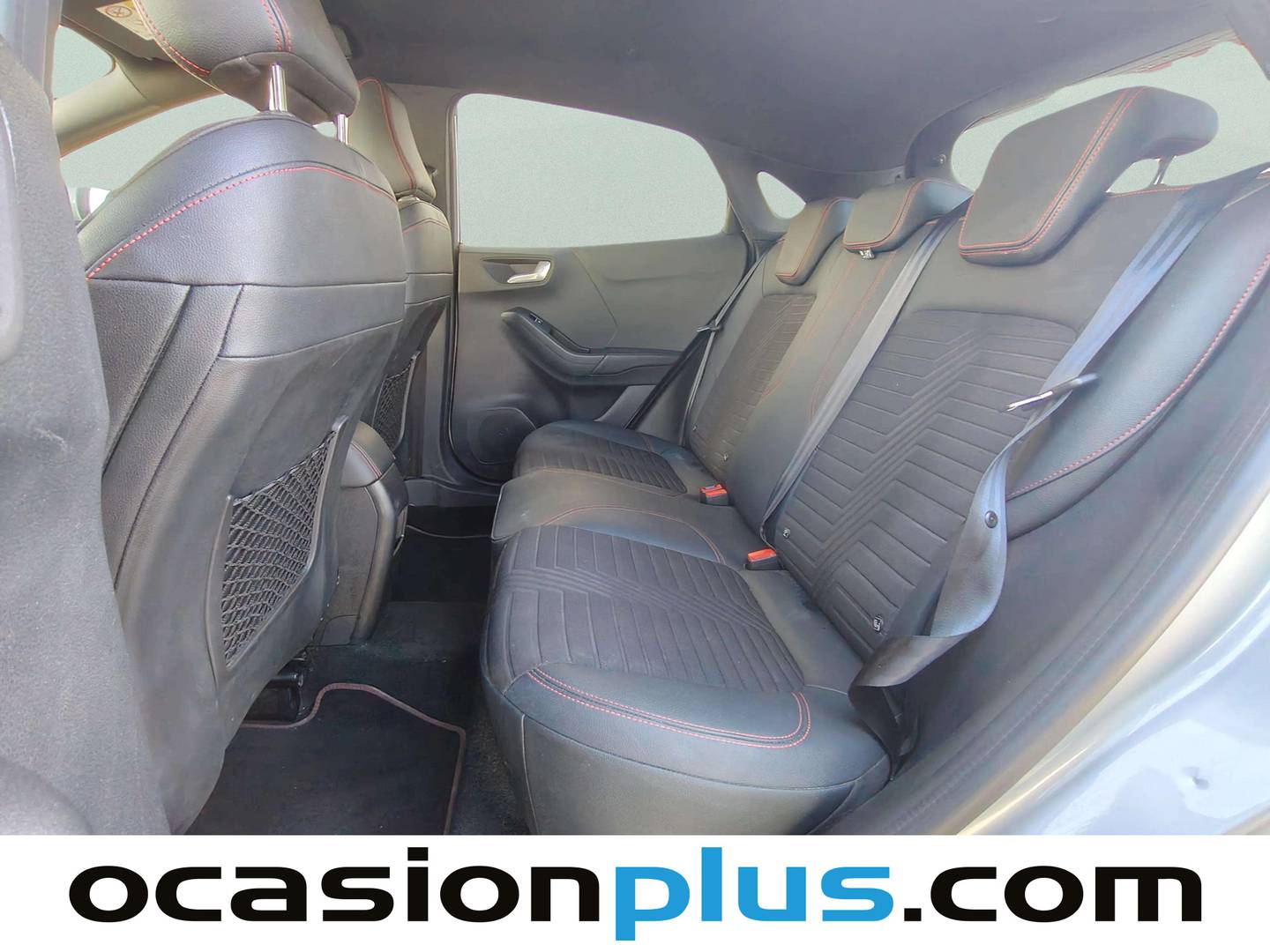 Foto Ford Puma Ford Puma 1.0 EcoBoost MHEV ST-Line X Auto (125 CV)