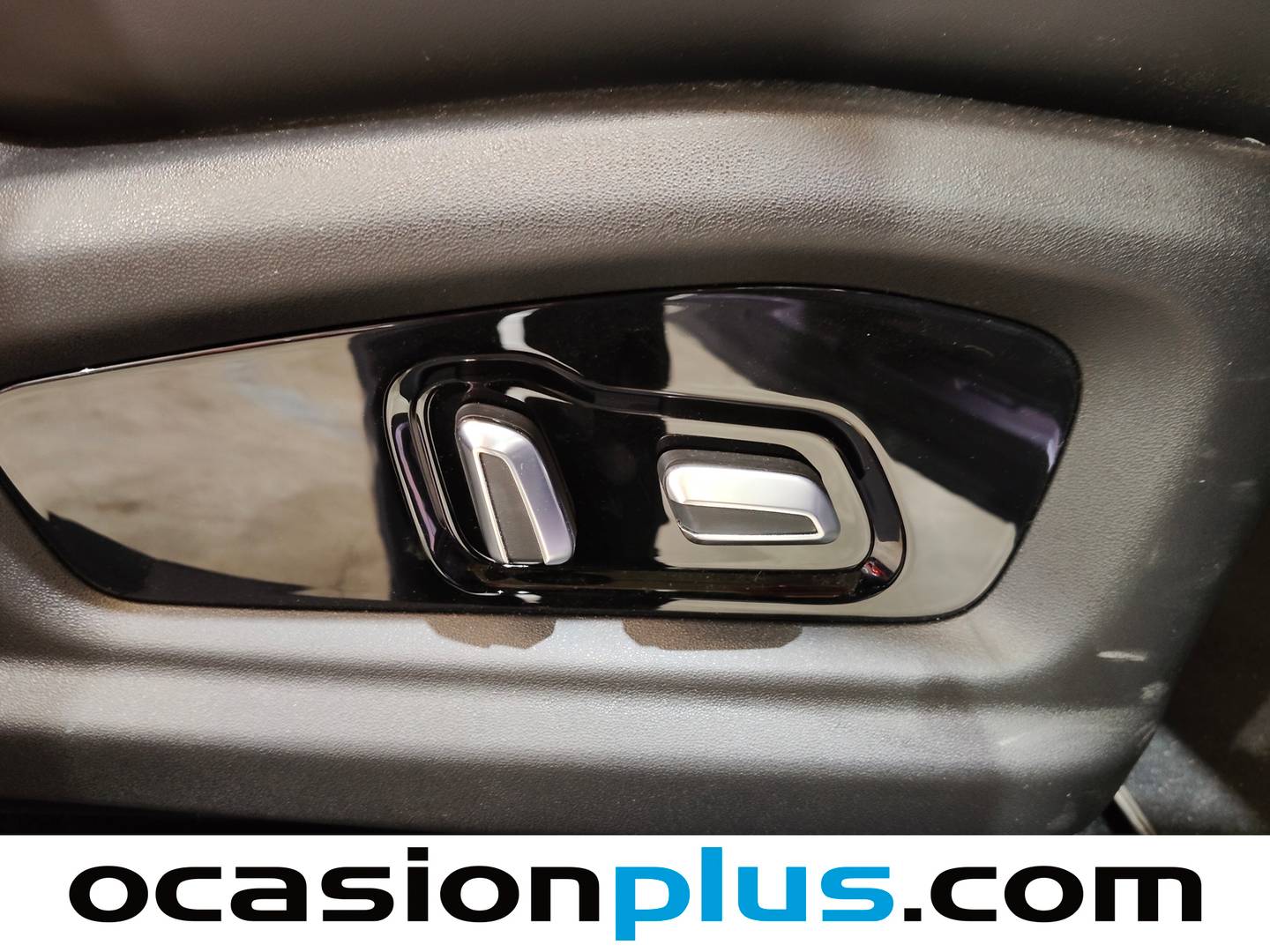 EBRO S700 EBRO S700 1.6 TGDI Luxury 7 DCT (147 CV) automático
