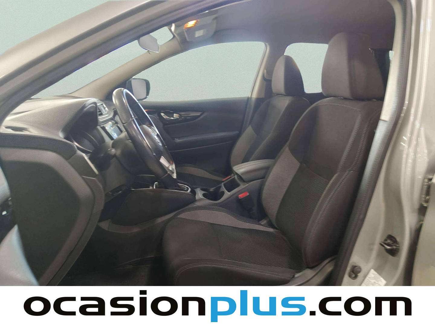 Foto asientos delanteros Nissan QASHQAI Nissan Qashqai DIG-T 160 N-Connecta 4x2 DCT (160 CV)
