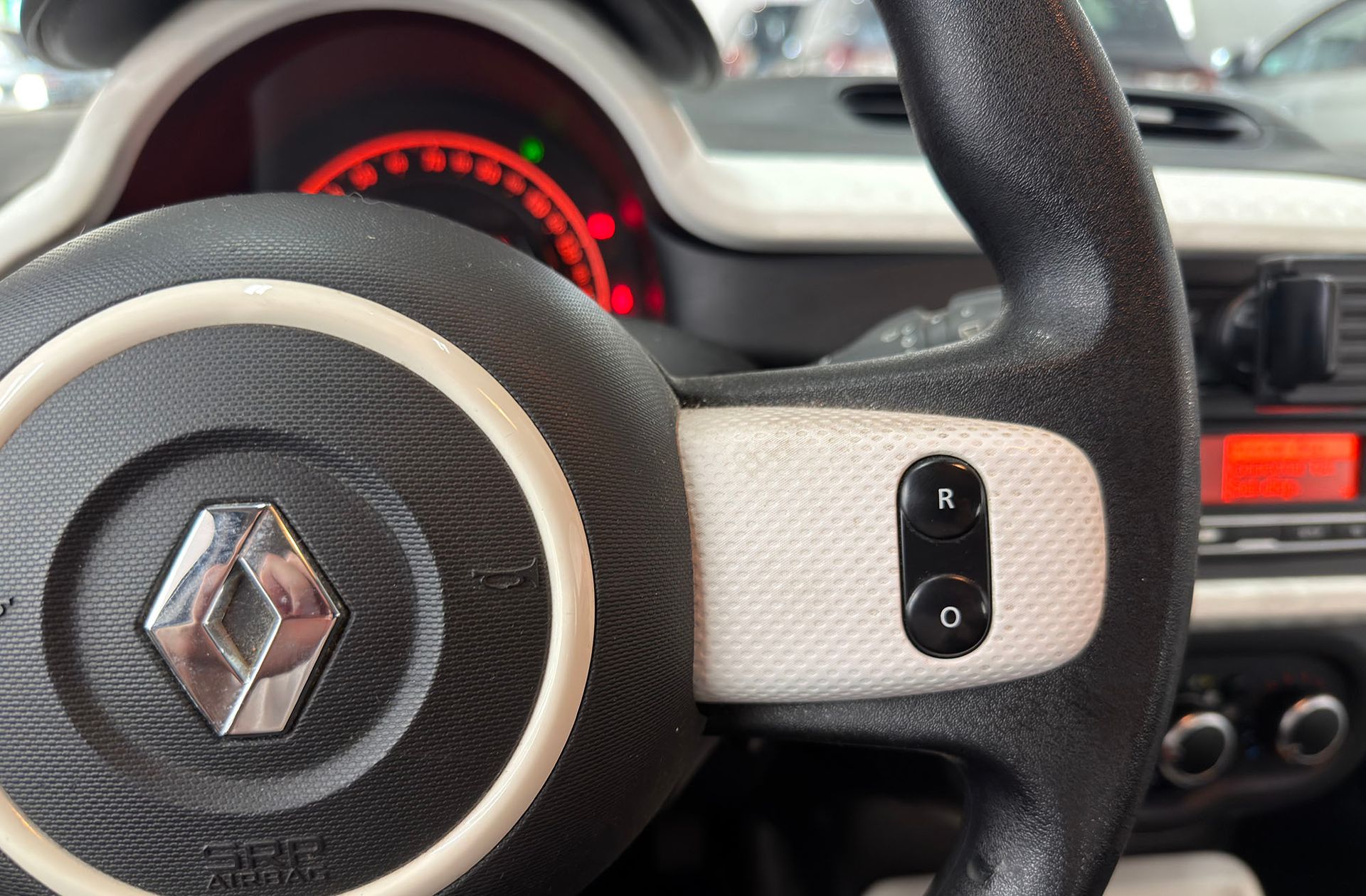 Renault Twingo Intens SCe - foto 23