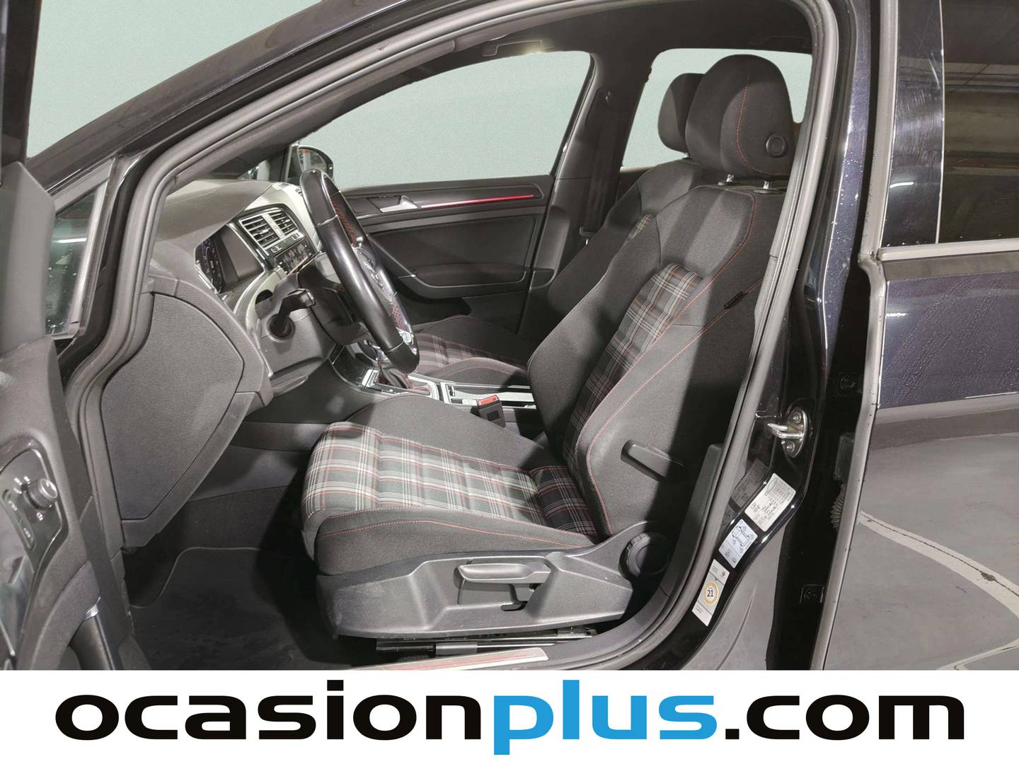 Foto asientos delanteros Volkswagen Golf Volkswagen Golf GTI Performance 2.0 TSI (245 CV) DSG