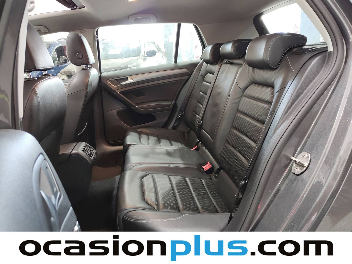 Foto asientos traseros Volkswagen Golf Volkswagen Golf Advance 1.0 TSI (110 CV) DSG