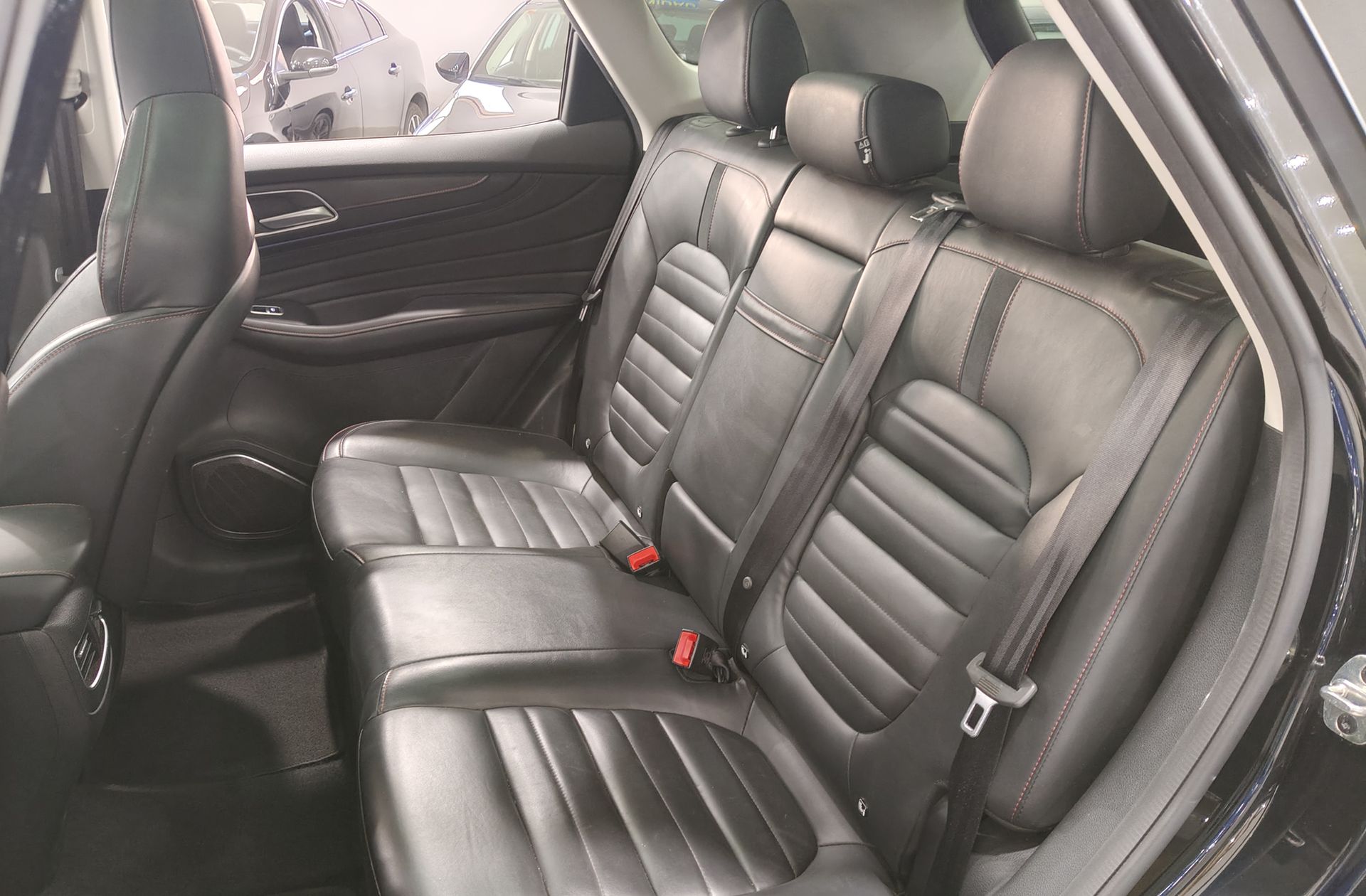 MG HS 1.5 Turbo GDI Luxury - foto 10