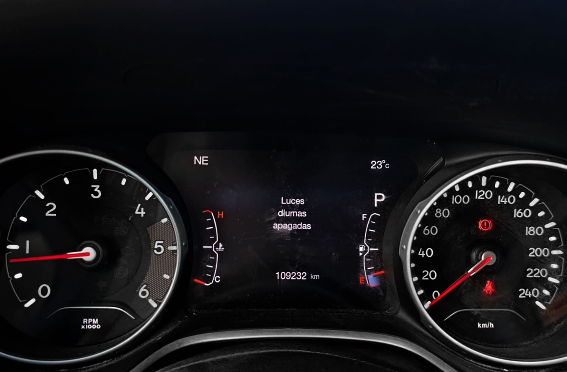 Jeep Compass 2.0 MultiJet Limited 4x4 AD - foto 22