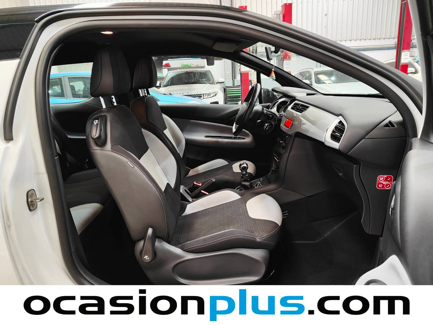 Citroën DS3 Citroën DS3 VTI 82 Urban Shot (82 CV) 2014
