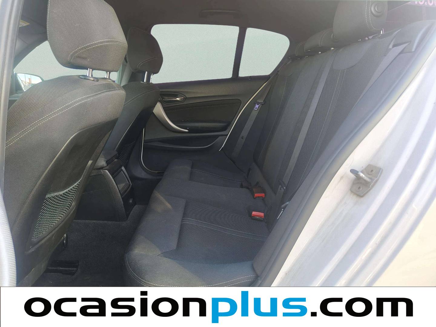 Foto asientos traseros BMW Serie 1 BMW Serie 1 118d (150 CV)Pack M