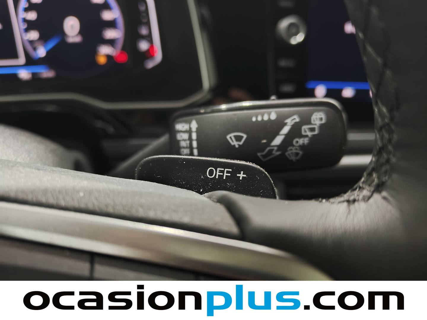 Foto Volkswagen Taigo Volkswagen Taigo R-Line 1.0 TSI (110 CV) DSG