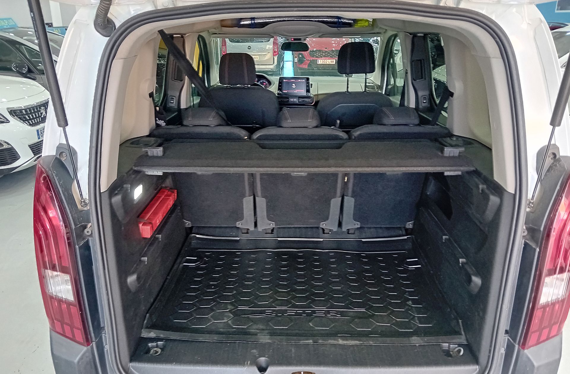 Peugeot Rifter BlueHDi 130 GT Line Standard - foto 14