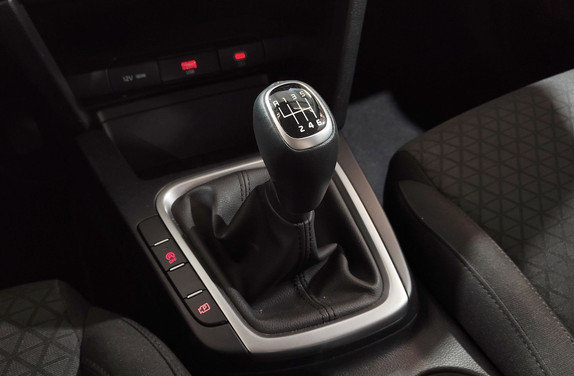 Kia Ceed 1.0 T-GDi Concept - foto 5