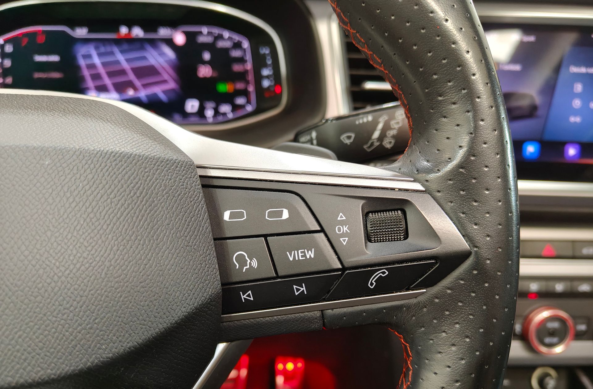 SEAT Ateca 2.0 TSI FR Go 4Drive DSG - foto 34
