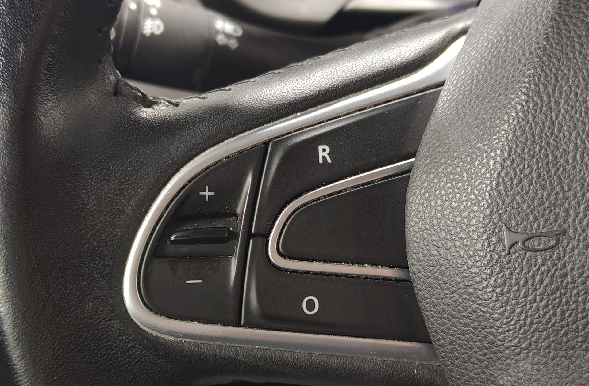Renault Scénic Zen TCe GPF EDC - foto 22