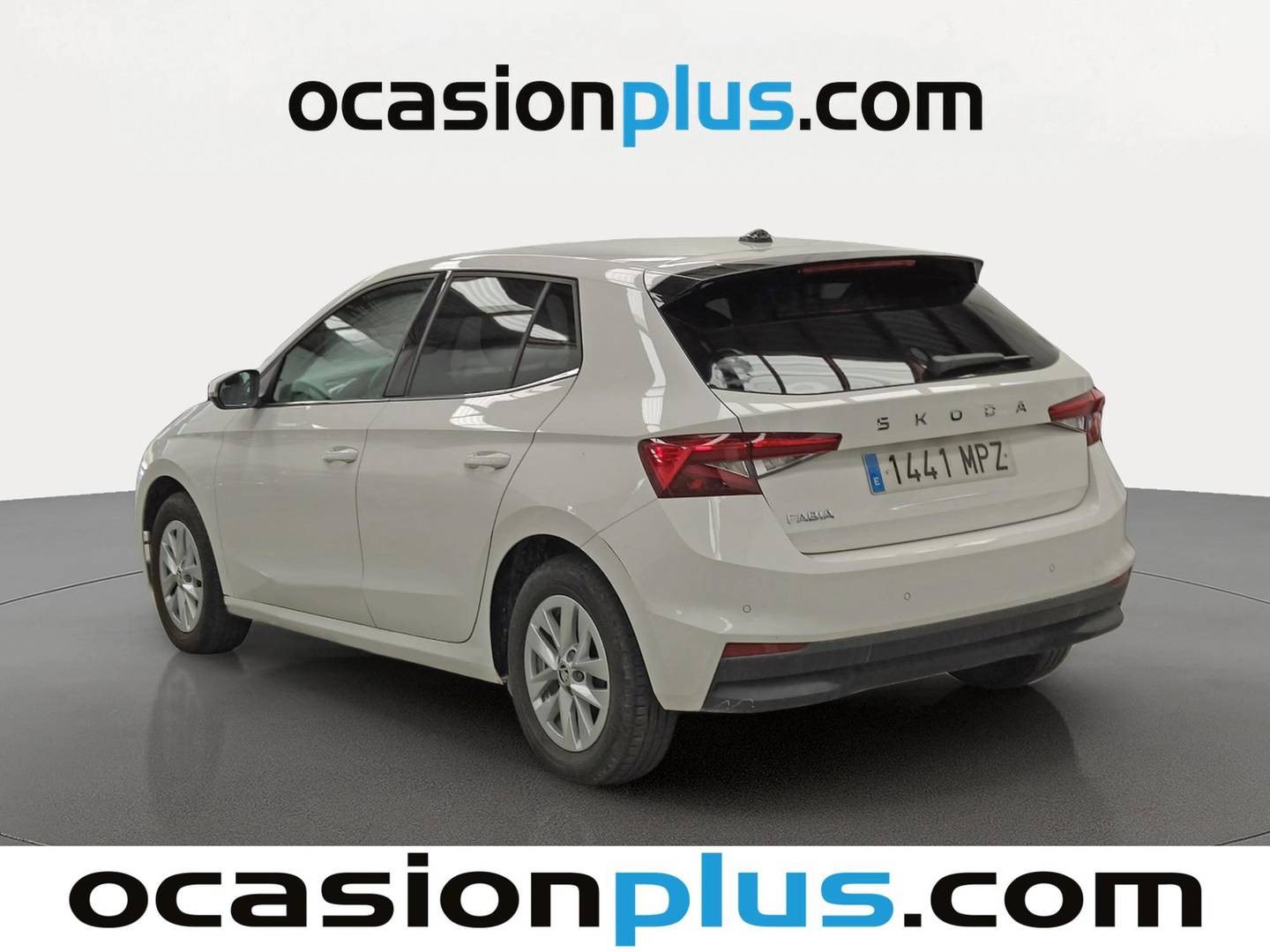 Foto trasera Skoda Fabia Skoda Fabia 1.0 TSI Selection (95 CV) izquierda